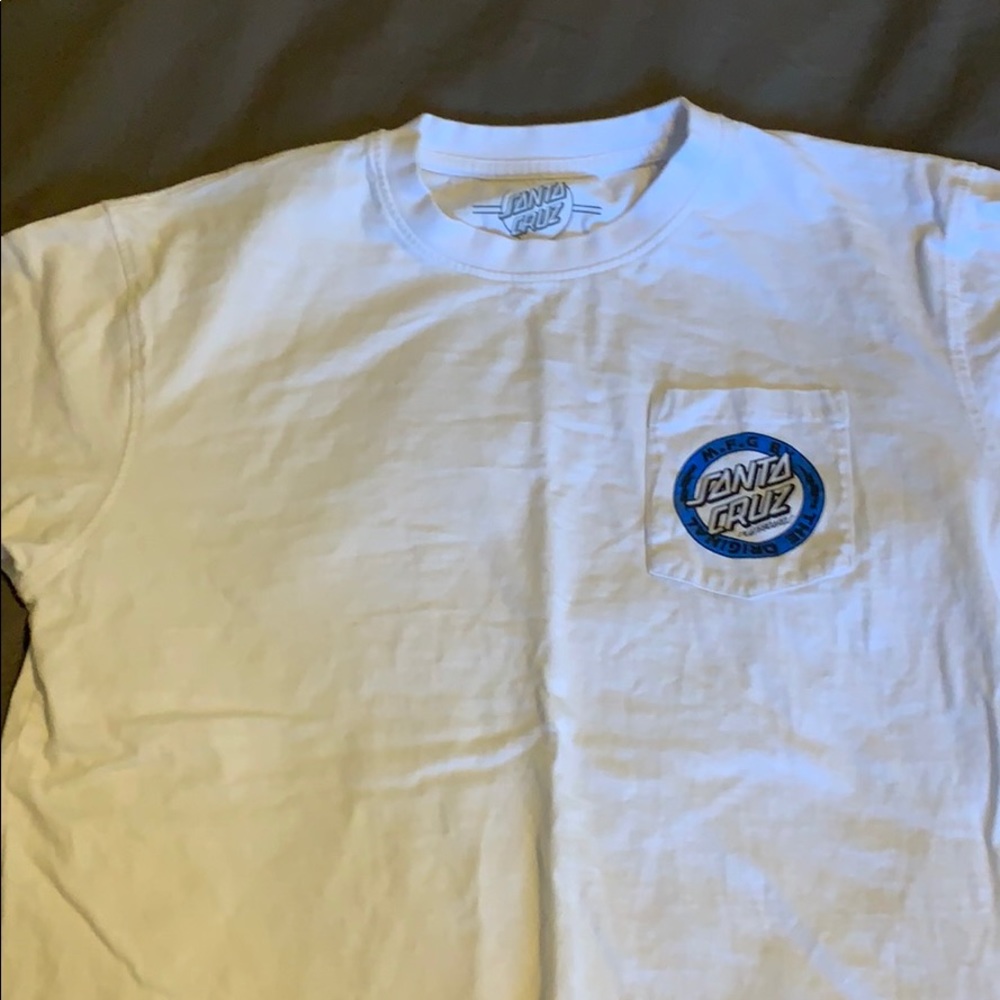 Santa Cruz pocket tee